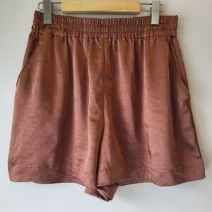 Dynamite Elegant Copper Satiny Women's Elastic Waist Flowy Pocket Shorts Med.